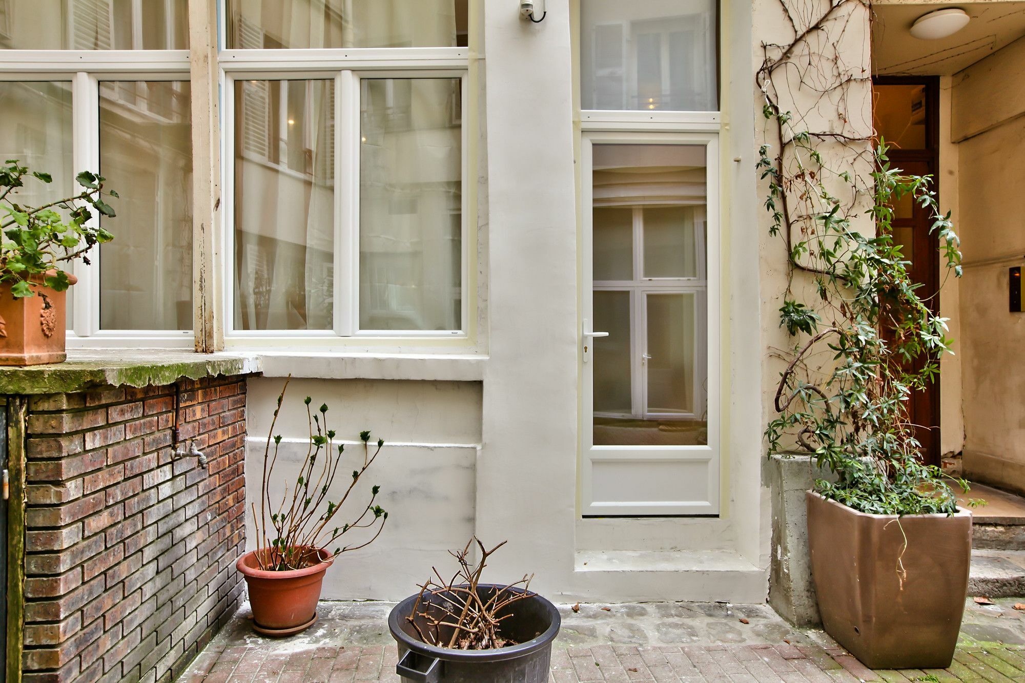 66 - Atelier Paris Fidelite Apartment Exterior photo